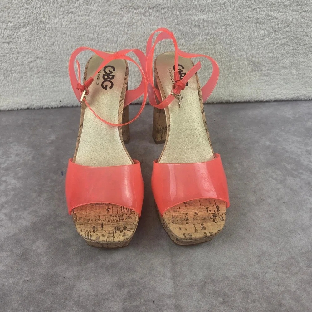 GBG Los Angeles GGQUEEN Neon Coral PVC Cork Platform Block Heel Sandals 9M
